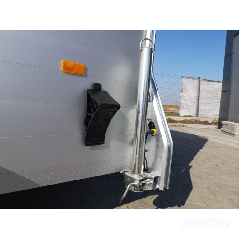Furgoneta de aluminio Roadster C300, peso bruto de 750 a 1.300 kg - Imagen 9