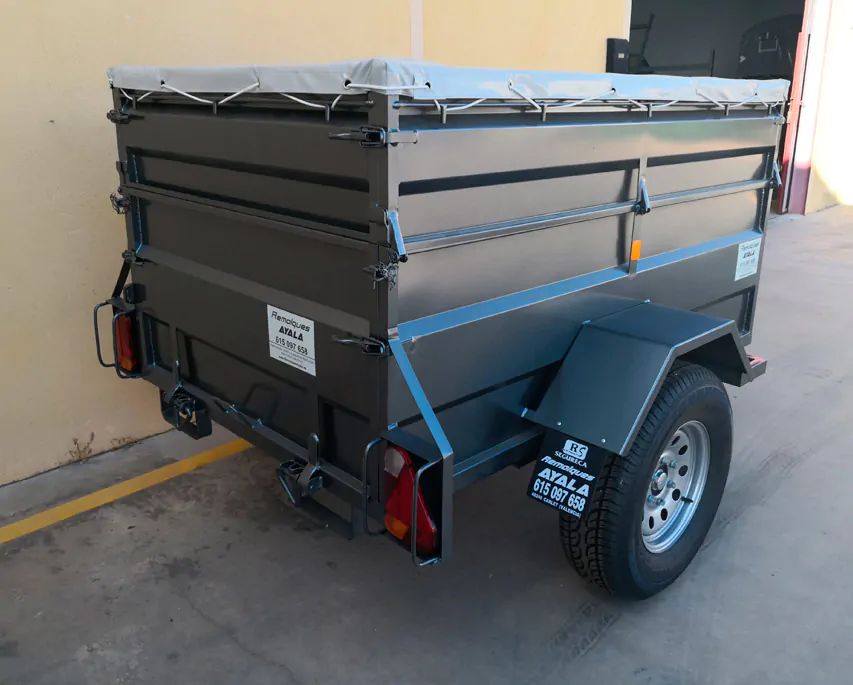 Remolque 4×4 basculante por inercia 2.000 x 1.300 x 600 + 350 – Mma 750 kg - Imagen 2